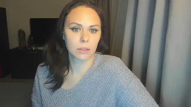 MollyCheiz online show from January 14, 2026, 4:34 pm