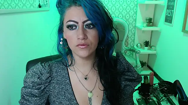 scarleth blue online show from March 21, 2025, 3:12 am