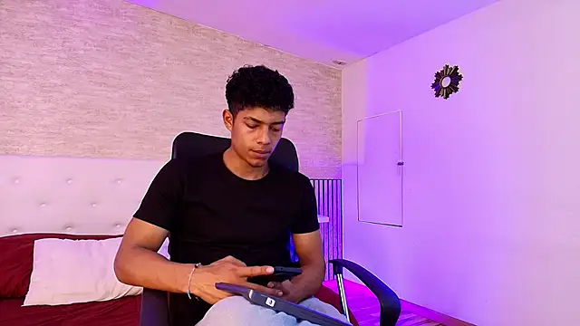 wagz online show from December 2, 2025, 11:48 am