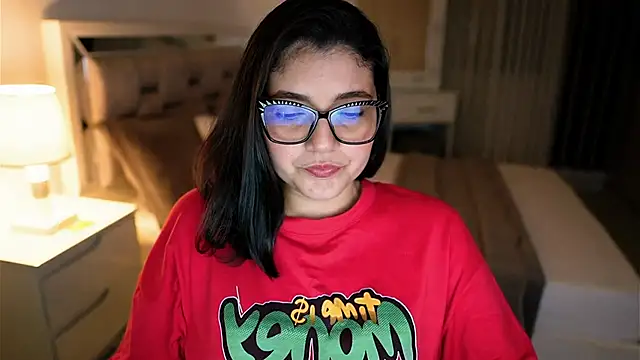 Camilaa bueno online show from November 16, 2025, 12:27 am