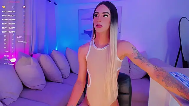 Snapshot of Ashley_Reminton chatting on December 27, 2024, 1:00 am Ashley Reminton online show from December 27, 2024, 1:00 am