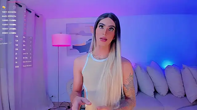 Snapshot of Ashley_Reminton chatting on January 7, 2025, 9:35 pm Ashley Reminton online show from January 7, 2025, 9:35 pm