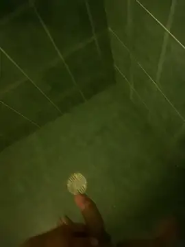 Snapshot of Tommy_y_Pamela chatting on February 5, 2026, 5:23 am Tommy y Pamela online show from February 5, 2026, 5:23 am