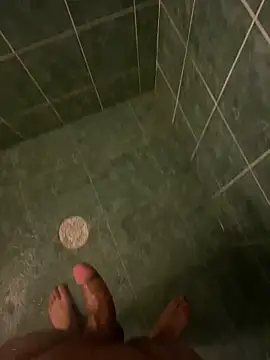 Snapshot of Tommy_y_Pamela chatting on February 7, 2026, 4:49 am Tommy y Pamela online show from February 7, 2026, 4:49 am