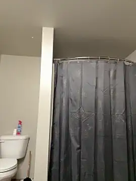 Snapshot of avarckssss chatting on December 18, 2025, 8:59 pm avarckssss online show from December 18, 2025, 8:59 pm