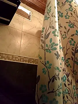 Snapshot of FlacoDani chatting on October 4, 2025, 4:49 pm FlacoDani online show from October 4, 2025, 4:49 pm