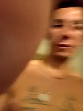 Snapshot of FlacoDani chatting on October 18, 2025, 5:14 pm FlacoDani online show from October 18, 2025, 5:14 pm