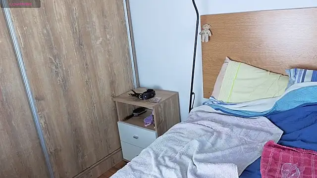 CumSlut-Lana online show from October 4, 2025, 3:54 pm