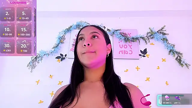 Snapshot of _karenestrada chatting on October 8, 2025, 5:27 am karenestrada online show from October 8, 2025, 5:27 am