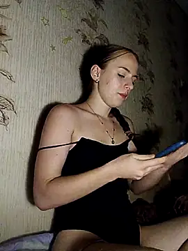 Snapshot of -bey_bi_Start chatting on October 28, 2025, 7:05 pm -bey bi Start online show from October 28, 2025, 7:05 pm