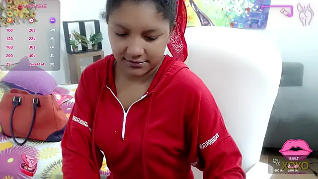 Snapshot of elly_willis chatting on September 30, 2025, 2:33 pm elly willis online show from September 30, 2025, 2:33 pm