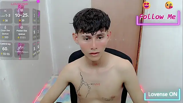 Snapshot of tanjiro_cute chatting on January 14, 2025, 10:27 am tanjiro cute online show from January 14, 2025, 10:27 am