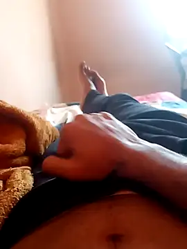 Snapshot of Vignesh3246 chatting on January 1, 2025, 10:00 am Vignesh3246 online show from January 1, 2025, 10:00 am