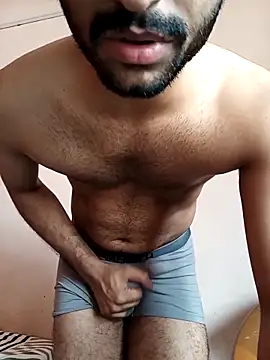 Snapshot of Vignesh3246 chatting on September 9, 2025, 6:57 am Vignesh3246 online show from September 9, 2025, 6:57 am