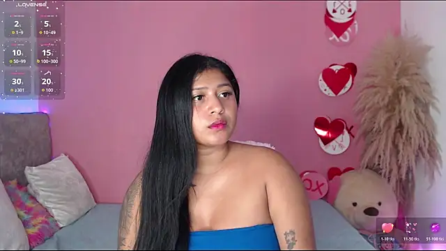 Snapshot of alinakiss chatting on February 22, 2026, 8:24 am alinakiss online show from February 22, 2026, 8:24 am