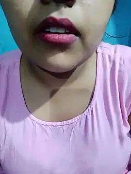 Love-Veronica online show from July 22, 2026, 1:14 pm