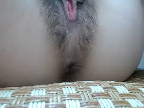 HotQueen online show from January 10, 2025, 8:18 am