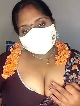 Sexy Radhikaa online show from March 2, 2025, 5:23 am