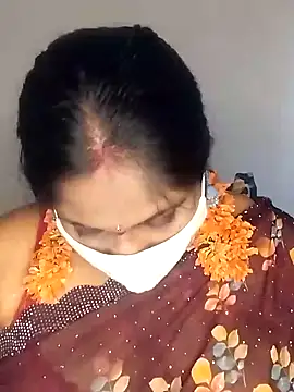 Sexy Radhikaa online show from March 2, 2025, 9:53 am