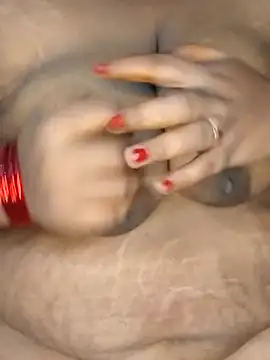 Sexy Radhikaa online show from November 18, 2025, 9:08 pm