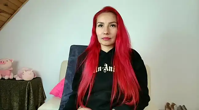 Carol love0411 online show from December 27, 2024, 2:33 pm