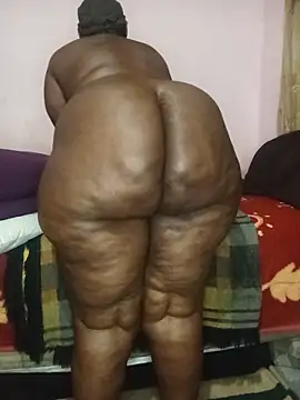Snapshot of Sweetblackassxxx505 chatting on June 3, 2026, 9:31 pm Sweetblackassxxx505 online show from June 3, 2026, 9:31 pm