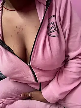 Snapshot of _nishalove19 chatting on January 7, 2025, 7:17 pm nishalove19 online show from January 7, 2025, 7:17 pm