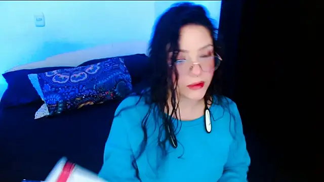 Snapshot of DollCam__ chatting on October 30, 2025, 1:07 am DollCam online show from October 30, 2025, 1:07 am