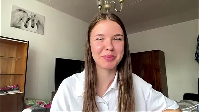 BlissEllers online show from August 5, 2026, 6:05 am