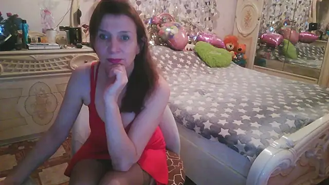 Snapshot of Debra_Phoenix chatting on February 14, 2026, 6:15 pm Debra Phoenix online show from February 14, 2026, 6:15 pm