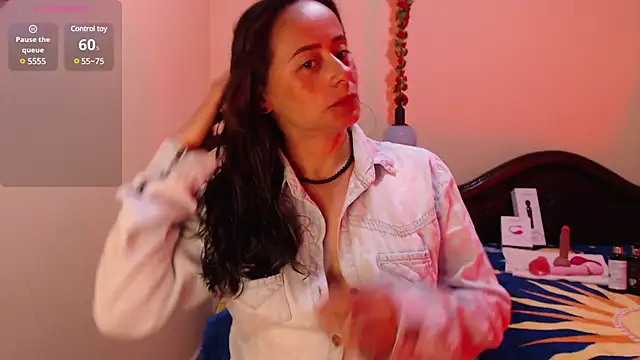 Snapshot of sara_florez1 chatting on February 3, 2025, 11:09 am sara florez1 online show from February 3, 2025, 11:09 am