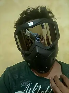 Snapshot of arman_king chatting on September 21, 2025, 2:24 am arman king online show from September 21, 2025, 2:24 am