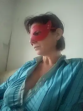 Vagabondainnamorata online show from January 12, 2025, 8:04 am