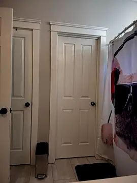 Snapshot of Bignc chatting on October 15, 2025, 2:28 pm Bignc online show from October 15, 2025, 2:28 pm