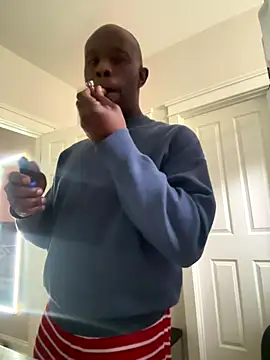 Snapshot of Bignc chatting on October 19, 2025, 6:30 pm Bignc online show from October 19, 2025, 6:30 pm