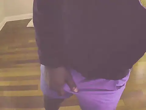 Snapshot of Bignc chatting on November 29, 2025, 6:00 pm Bignc online show from November 29, 2025, 6:00 pm