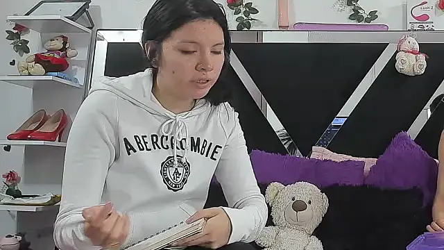 abby eemily online show from September 27, 2025, 12:10 pm