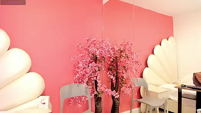 Zoey Donovan online show from February 10, 2025, 10:19 pm