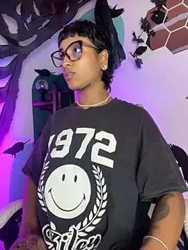 LollaByer online show from October 24, 2025, 9:11 pm