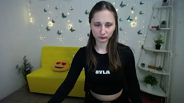 MichelLeee online show from March 16, 2026, 12:31 pm