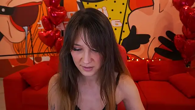 DreamyLinaa online show from February 17, 2025, 10:40 am