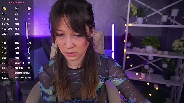 DreamyLinaa online show from February 27, 2025, 7:23 am