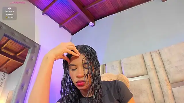 Snapshot of AshleyHill2 chatting on September 22, 2025, 3:52 am AshleyHill2 online show from September 22, 2025, 3:52 am