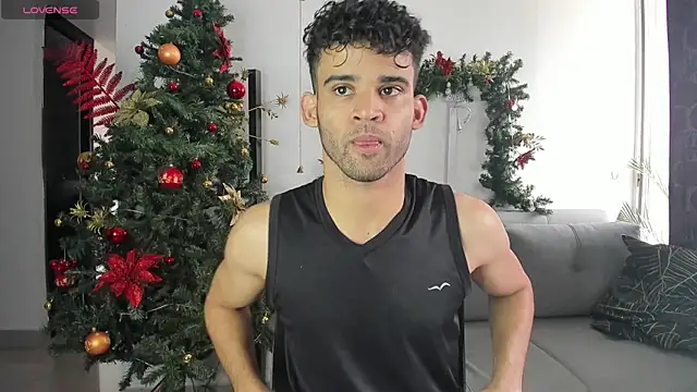 Snapshot of andrewChris_ chatting on December 26, 2024, 4:04 pm andrewChris online show from December 26, 2024, 4:04 pm