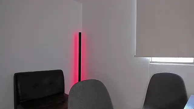 andrewChris  online show from October 2, 2025, 4:14 pm