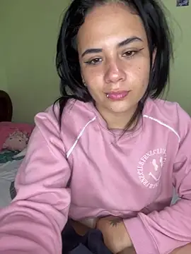 Leyna Kenet online show from January 7, 2025, 10:52 pm