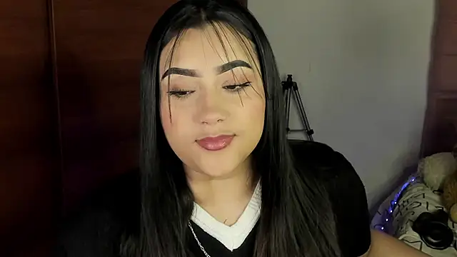 Snapshot of male_couper chatting on March 7, 2025, 11:40 am male couper online show from March 7, 2025, 11:40 am