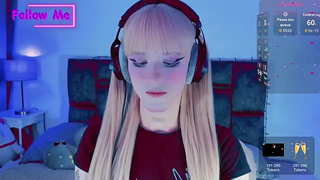 Snapshot of Kirmyy_ chatting on October 9, 2025, 2:31 am Kirmyy online show from October 9, 2025, 2:31 am