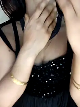 xpihu online show from February 2, 2026, 5:44 pm