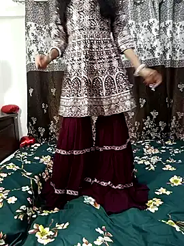 Cute-Bhavya online show from February 3, 2025, 6:13 am